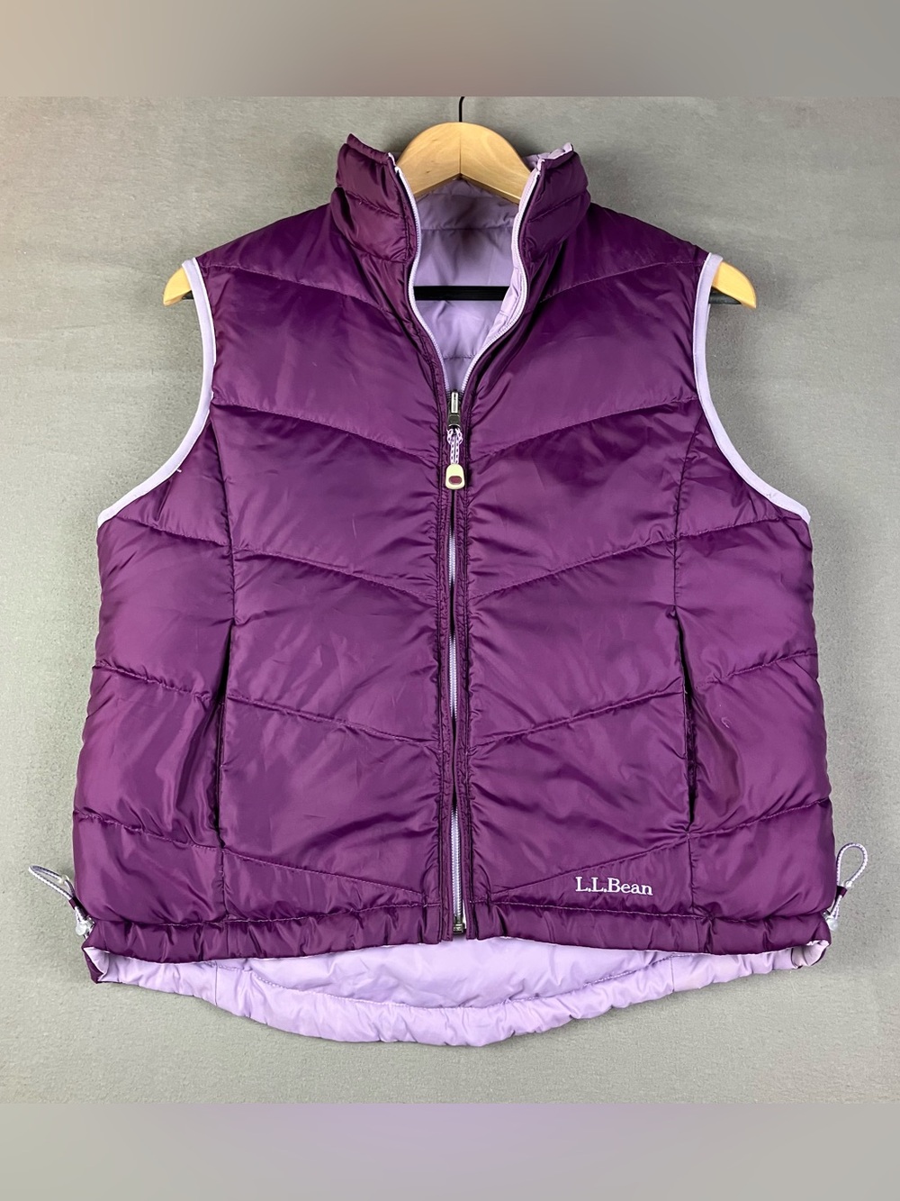 L.L. Bean Women’s Size S? Reversible Down Puffer Vest Purple 2 Tone Full Zip. In